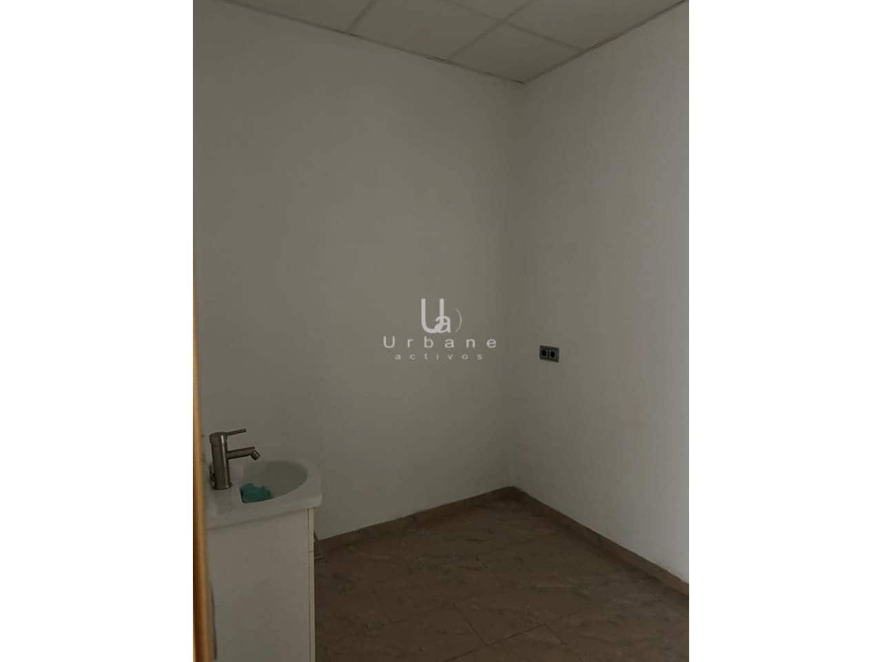 Comercial para venda em Torreaguera - 80 000 € (Ref: 9627127)