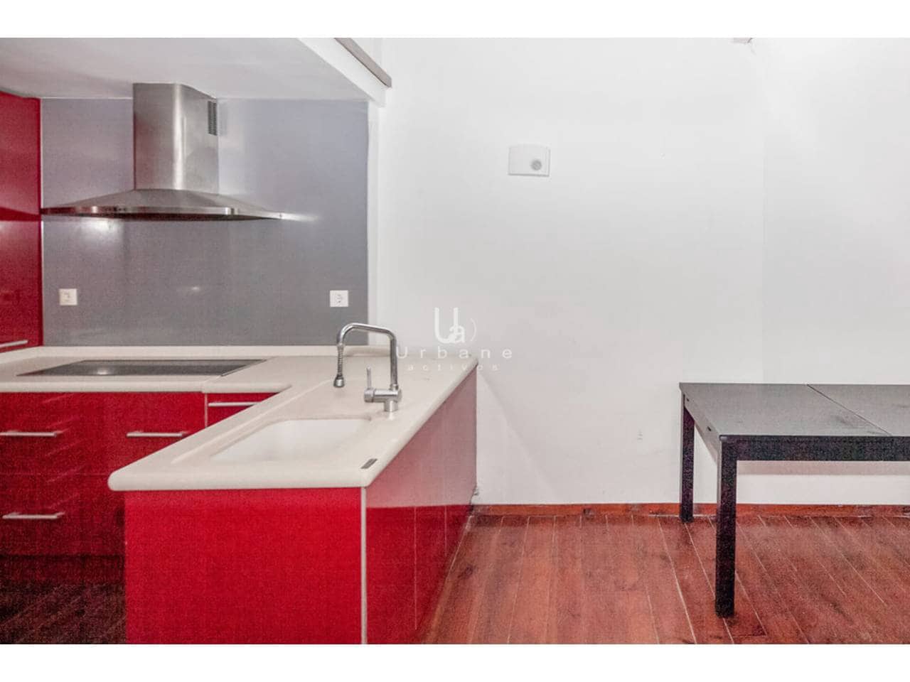 2 bedroom Flat for sale in Valencia city - € 310,000 (Ref: 9632925)