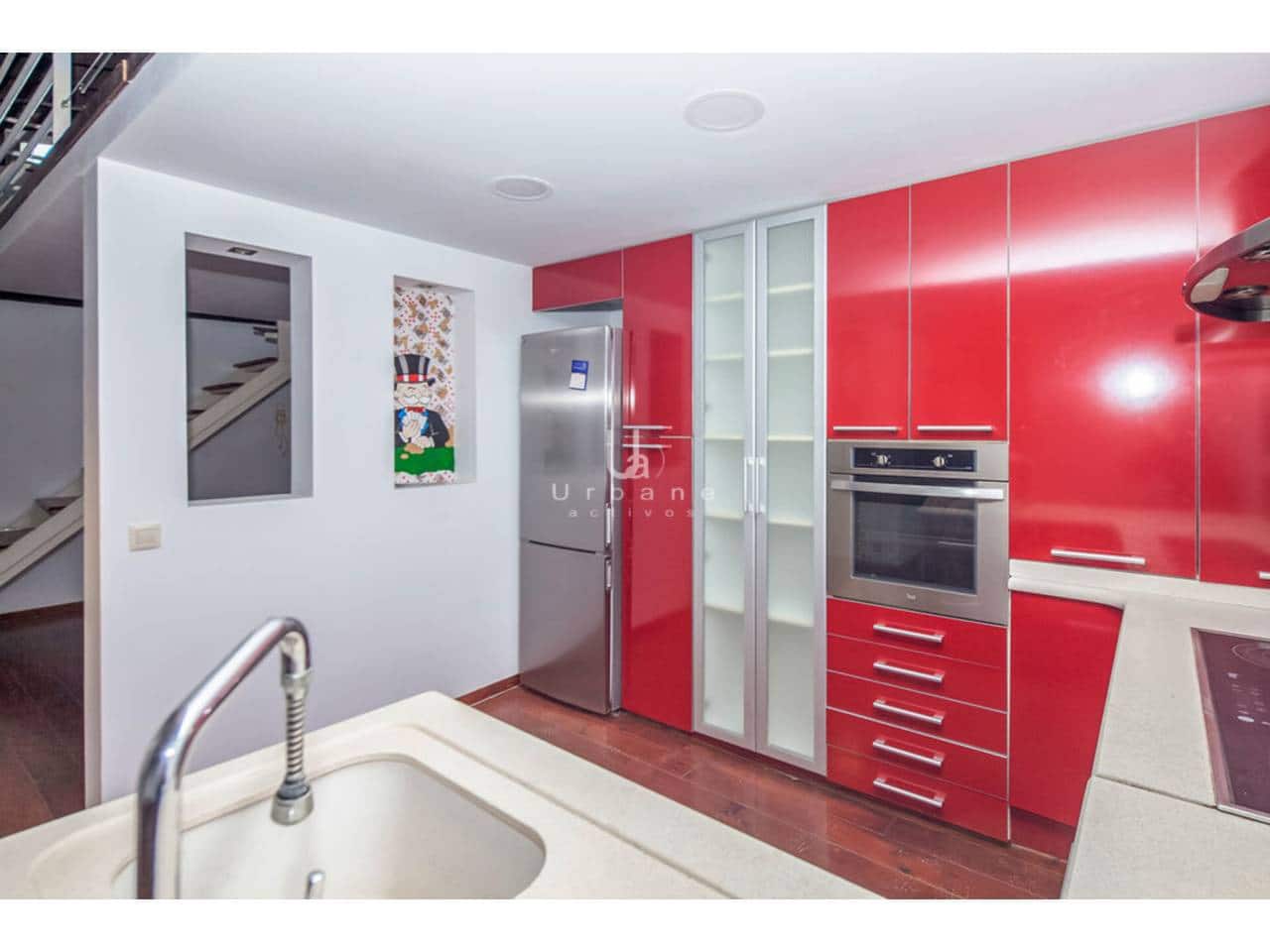 2 bedroom Flat for sale in Valencia city - € 310,000 (Ref: 9632925)