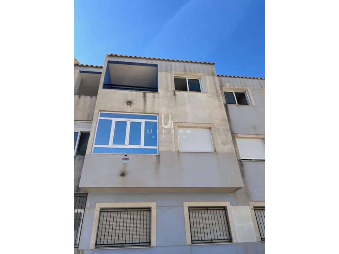 3 slaapkamer Flat te koop in Fortuna met garage - € 104.000 (Ref: 9636255)