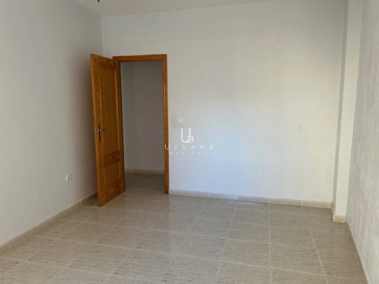 3 slaapkamer Flat te koop in Fortuna met garage - € 104.000 (Ref: 9636255)