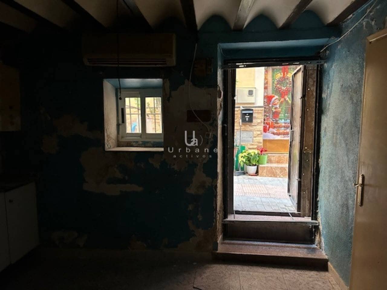 Casa de 3 habitaciones en Algezares en venta con garaje - 52.000 € (Ref: 9636259)