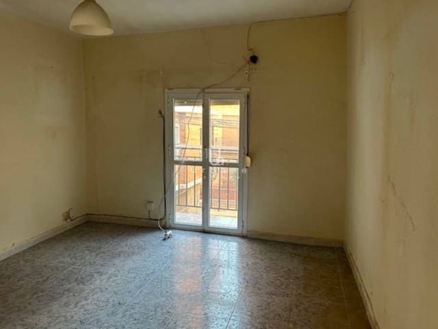 Casa de 3 habitaciones en Algezares, Murcia ciudad en venta con garaje - 52.000 € (Ref: 9636259)
