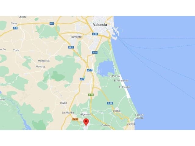 Grunde uden byggetilladelser til salg i Alzira - € 52.000 (Ref: 9636260)