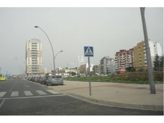 Teren niezagospodarowany na sprzedaż w Alzira - 285 000 € (Ref: 9636262)