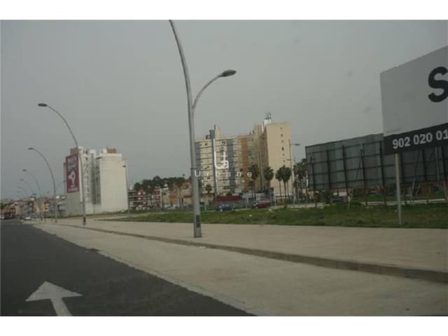 Teren niezagospodarowany na sprzedaż w Alzira - 285 000 € (Ref: 9636262)