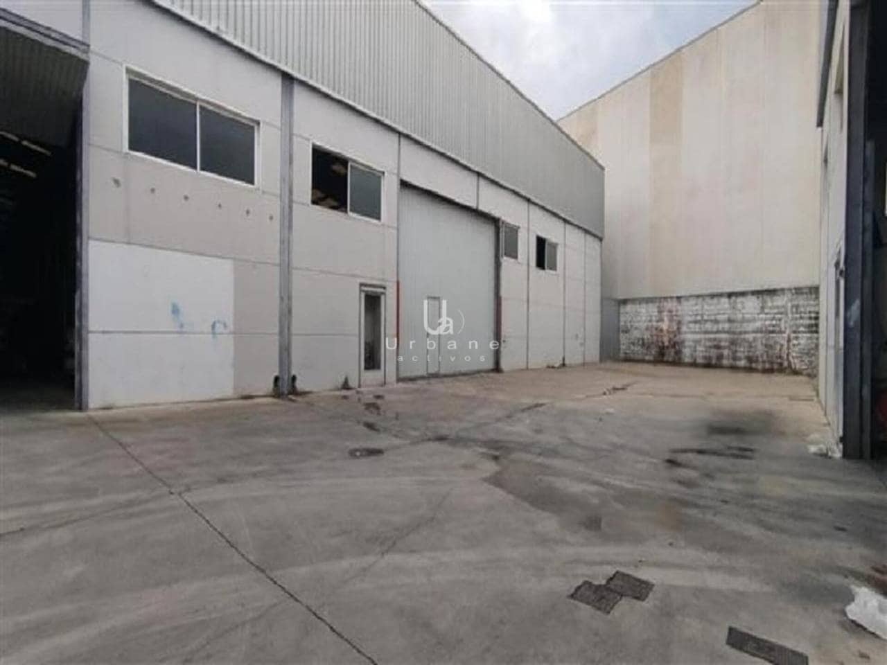 Bedrijf te koop in Alzira - € 200.000 (Ref: 9636264)