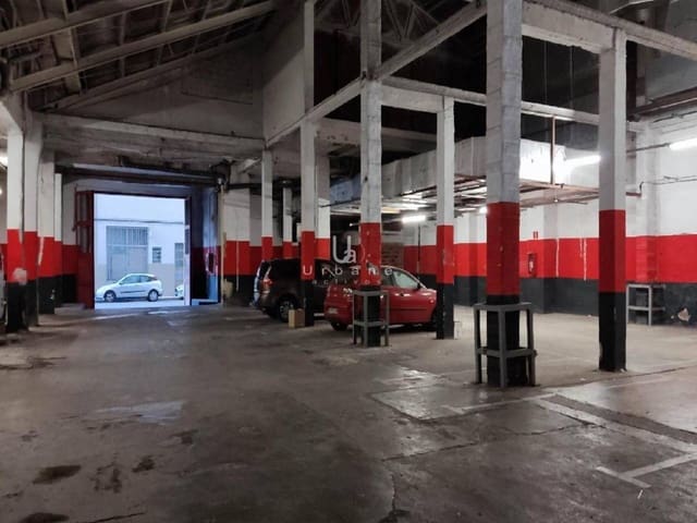 Commercieel te koop in Alzira - € 335.000 (Ref: 9636266)