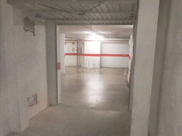 Garage till salu i Alzira - 12 500 € (Ref: 9650369)