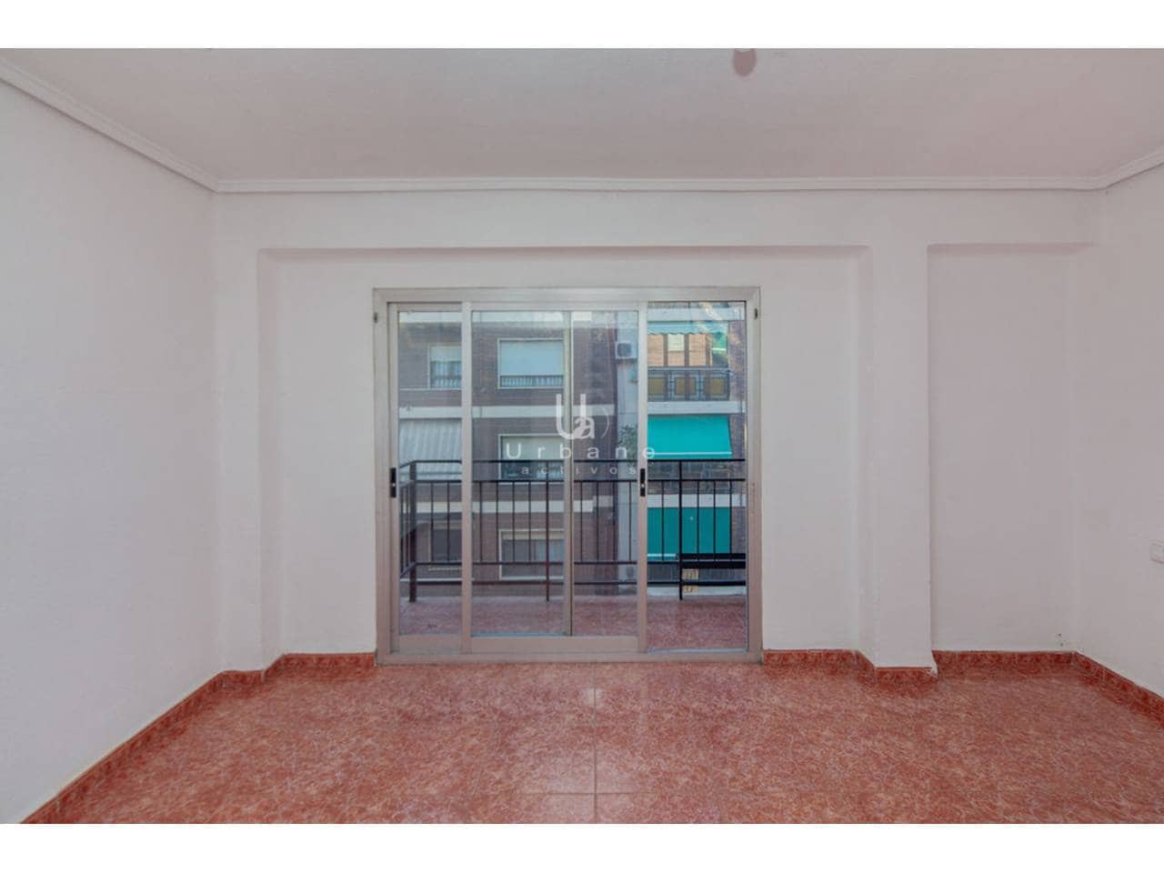 3 Zimmer Wohnung zu verkaufen in Valencia Stadt - 245.000 € (Ref: 9658130)