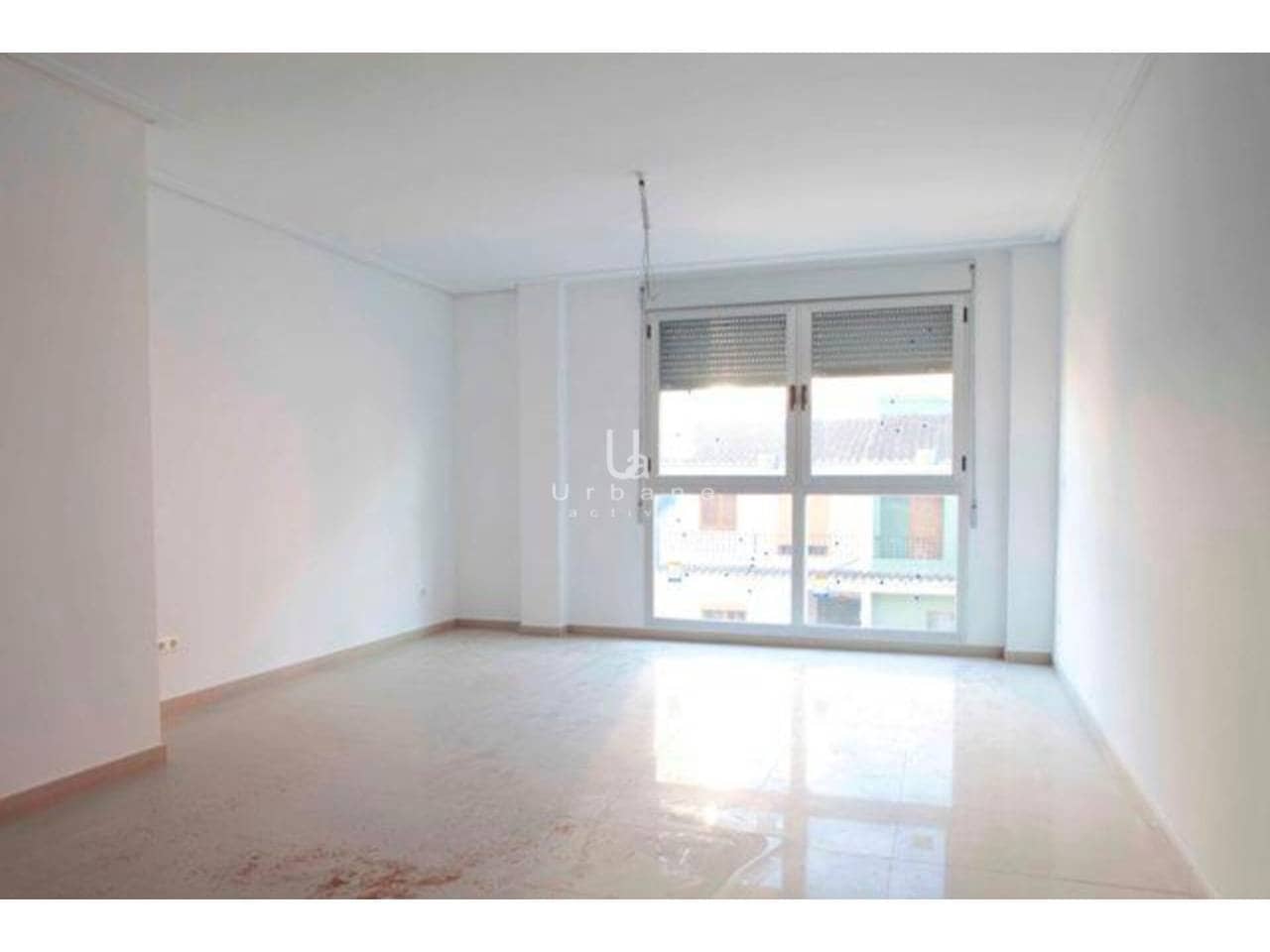 3 Zimmer Wohnung zu verkaufen in Algemesi mit Garage - 148.100 € (Ref: 9658131)