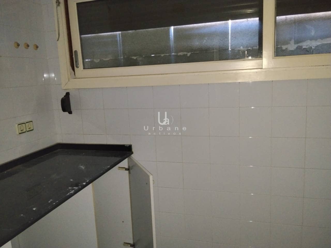 4 bedroom Apartment for sale in El Campello with pool garage - € 520,000 (Ref: 9658132)