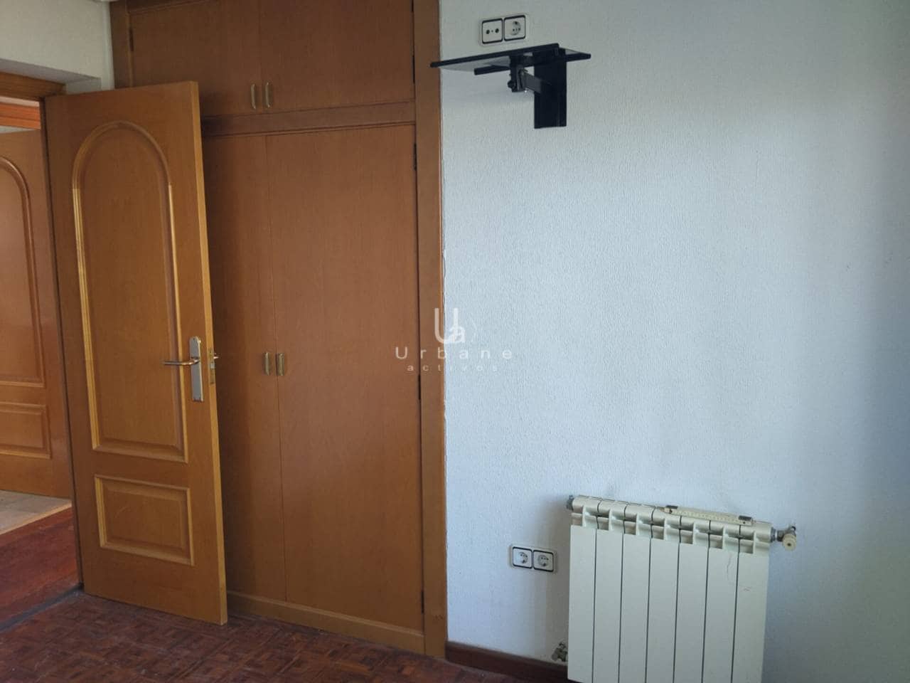 4 bedroom Apartment for sale in El Campello with pool garage - € 520,000 (Ref: 9658132)