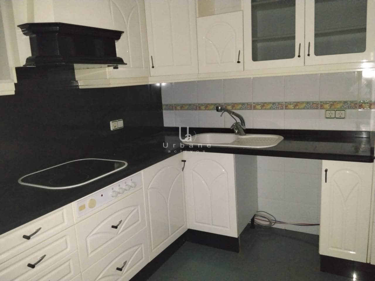 4 bedroom Apartment for sale in El Campello with pool garage - € 520,000 (Ref: 9658132)