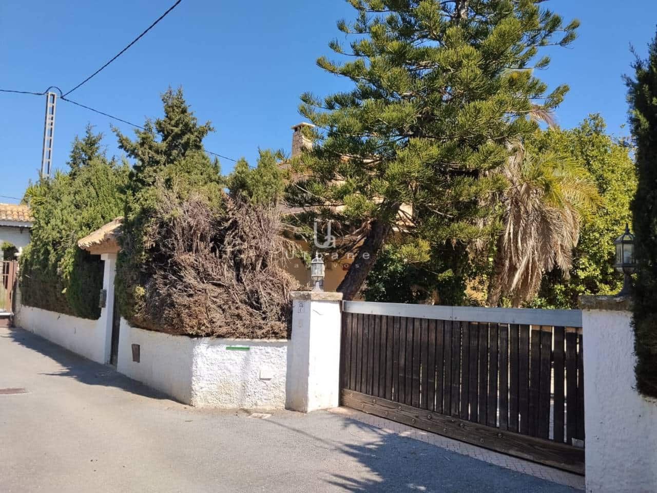 4 bedroom Apartment for sale in El Campello with pool garage - € 520,000 (Ref: 9658132)