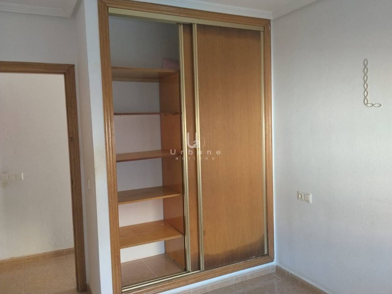 Piso de 3 habitaciones en San Pedro del Pinatar en venta - 85.000 € (Ref: 9658133)