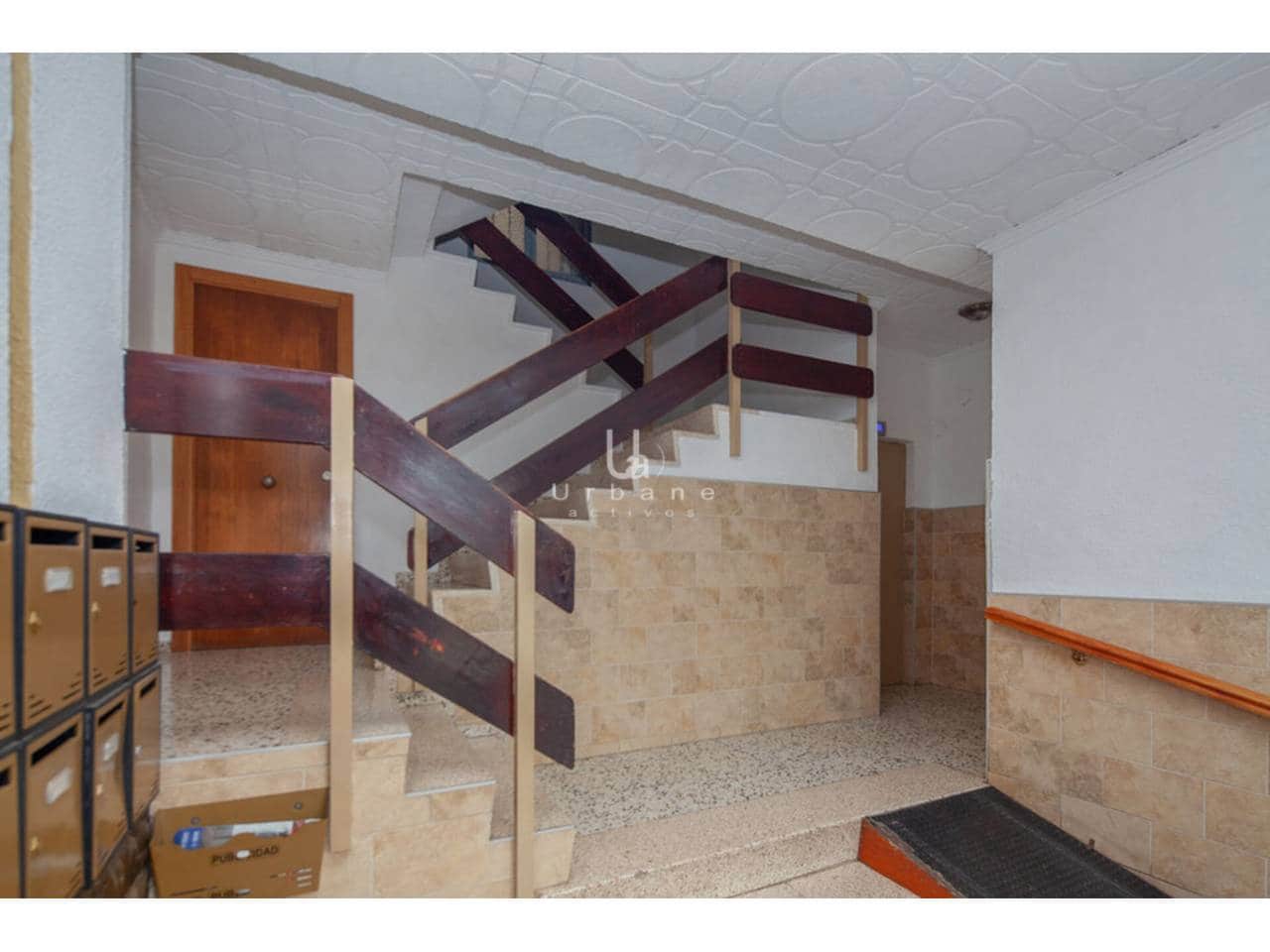 2 soveværelse Lejlighed til salg i L'Alcudia - € 89.000 (Ref: 9669843)