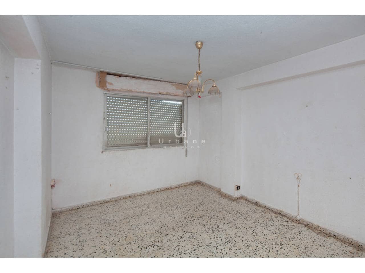 2 soveværelse Lejlighed til salg i L'Alcudia - € 89.000 (Ref: 9669843)