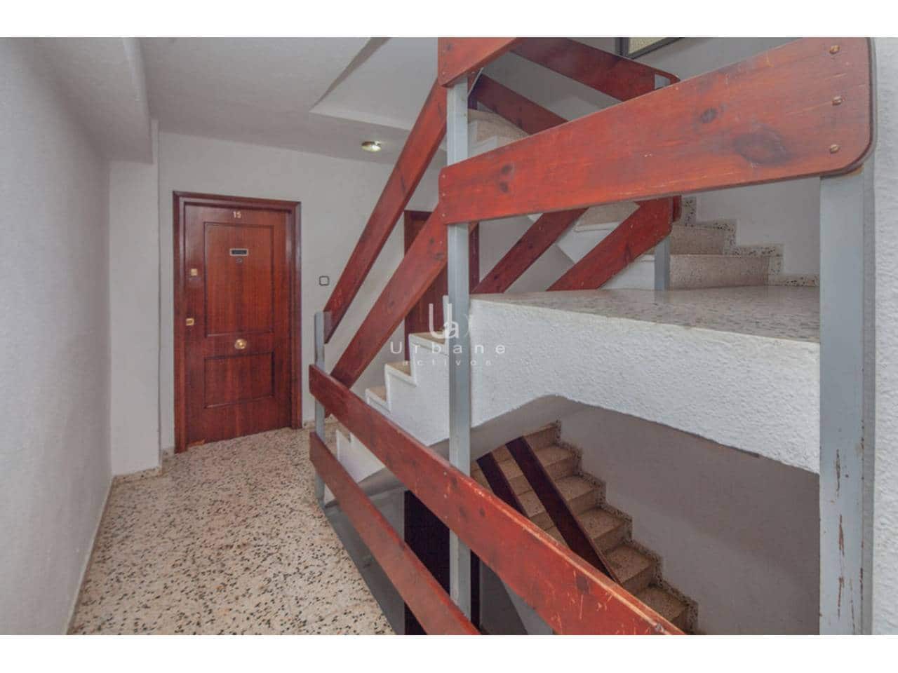 2 soveværelse Lejlighed til salg i L'Alcudia - € 89.000 (Ref: 9669843)