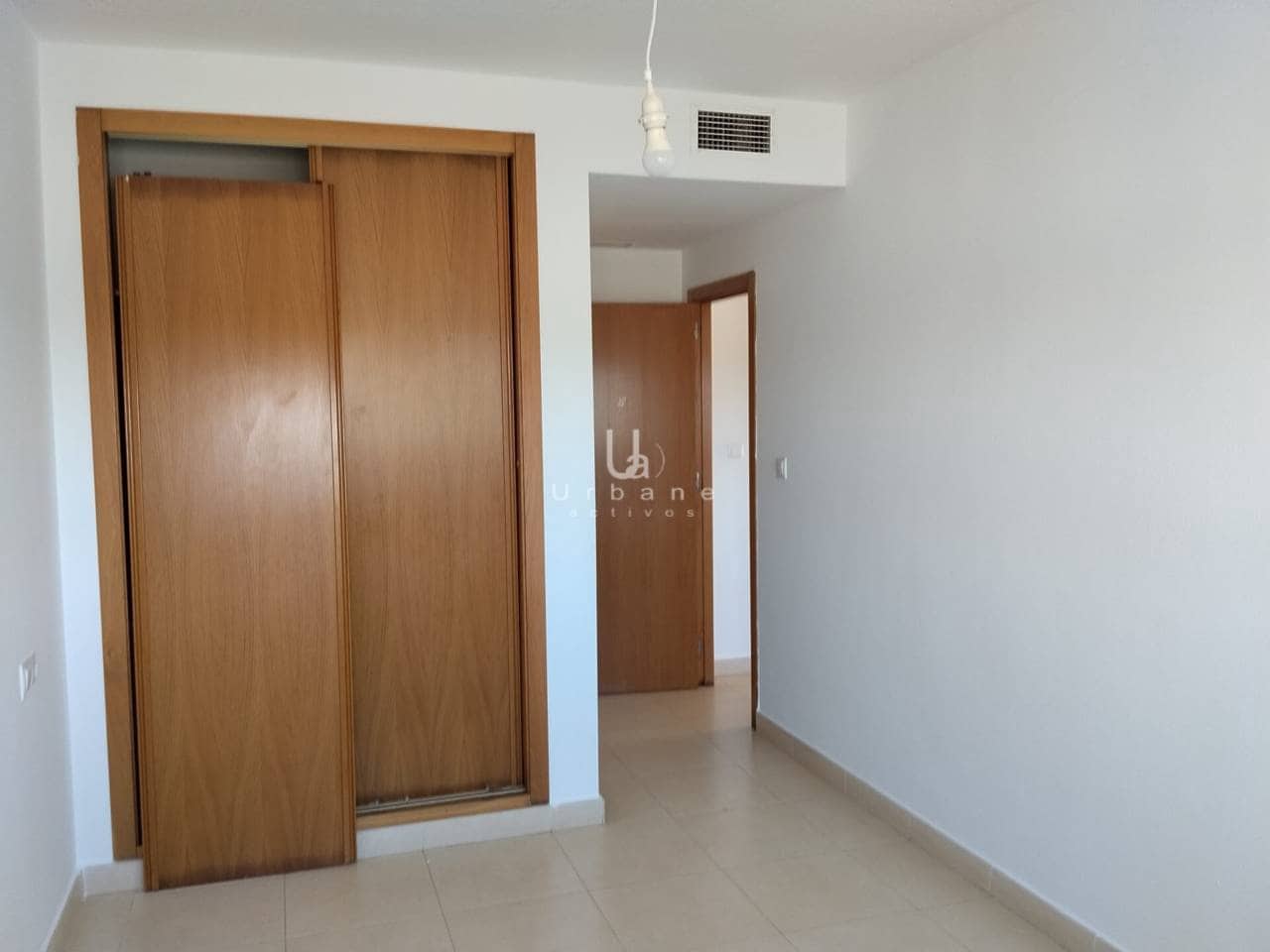 Piso de 3 habitaciones en Cartagena en venta - 163.000 € (Ref: 9676691)