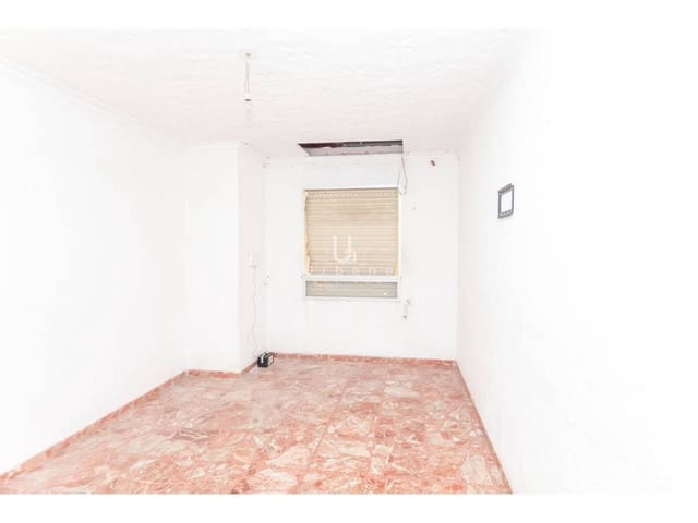 4 sovrum Hus till salu i Alberic - 109 000 € (Ref: 9714355)