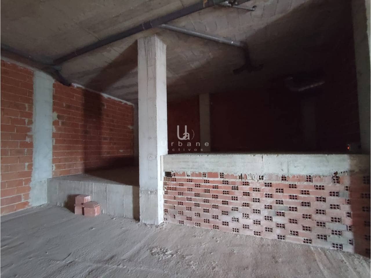 Commercial for sale in Torreaguera - € 59,900 (Ref: 9719381)