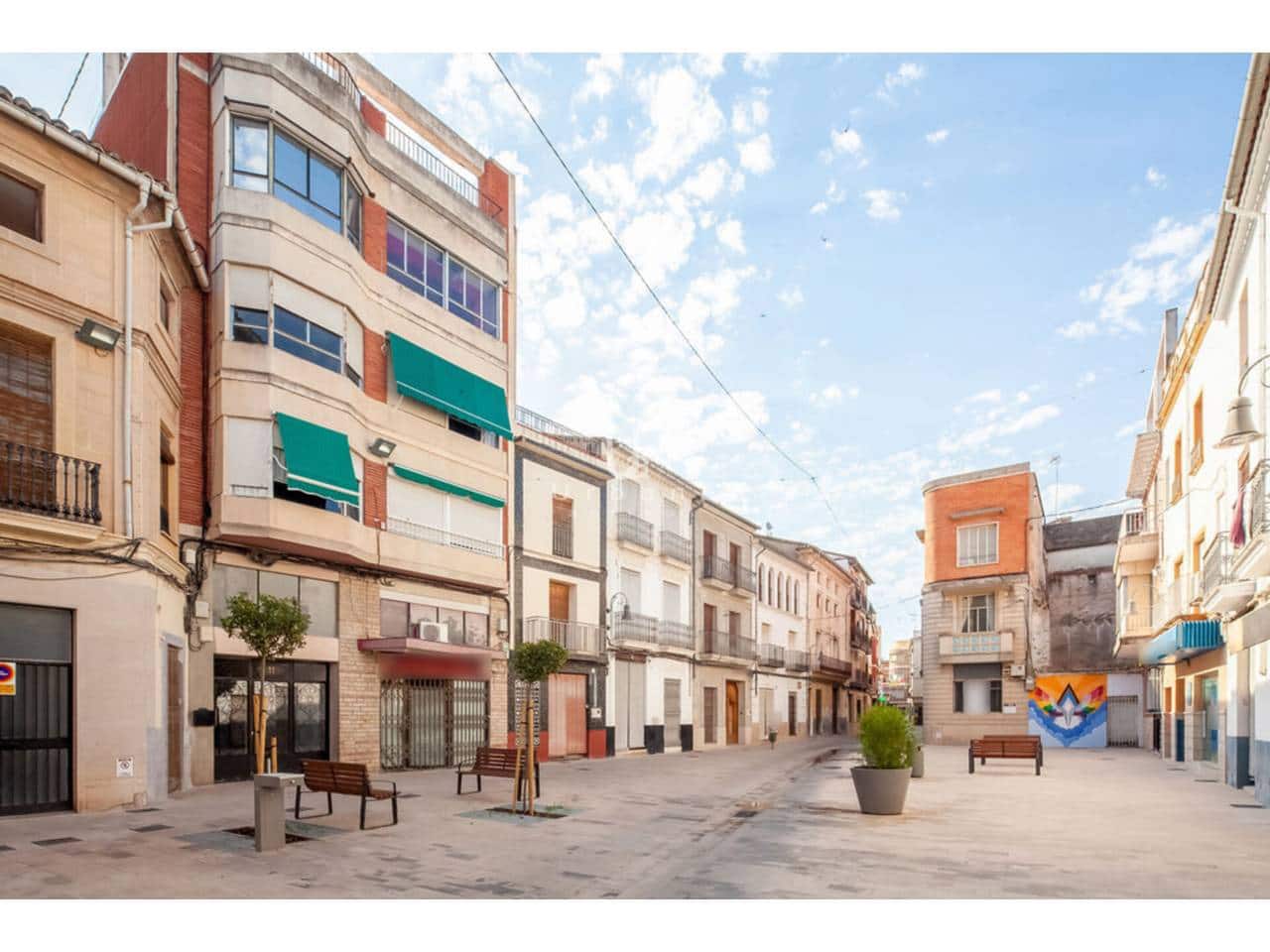 4 camera da letto Appartamento in vendita in Villanueva de Castellon con garage - 79.000 € (Rif: 9726271)