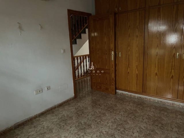 Casa de 4 habitaciones en Mazarrón en venta - 140.000 € (Ref: 9737737)