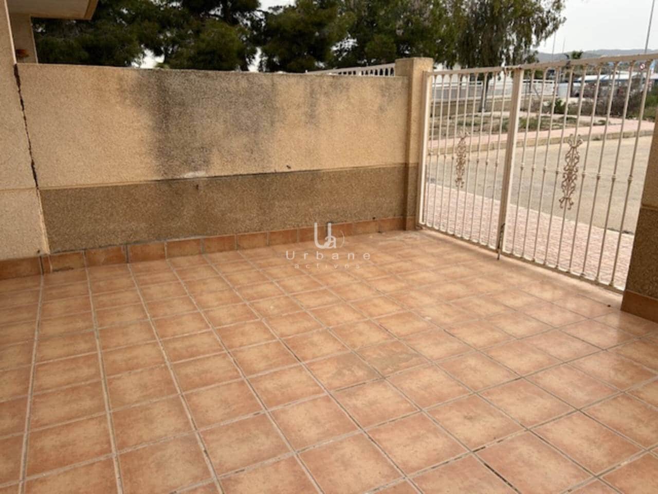4 quarto Casa em Banda para venda em Mazarron - 140 000 € (Ref: 9737737)