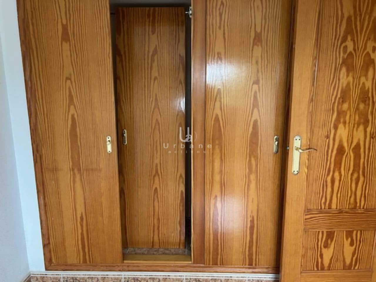 4 quarto Casa em Banda para venda em Mazarron - 140 000 € (Ref: 9737737)