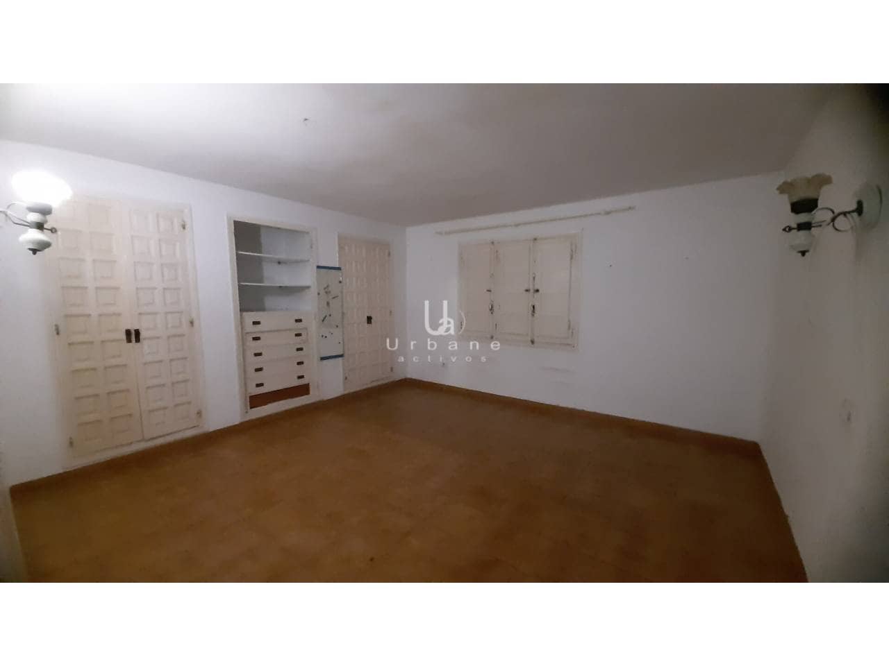 12 Zimmer Villa zu verkaufen in Denia mit Pool - 817.000 € (Ref: 9751542)