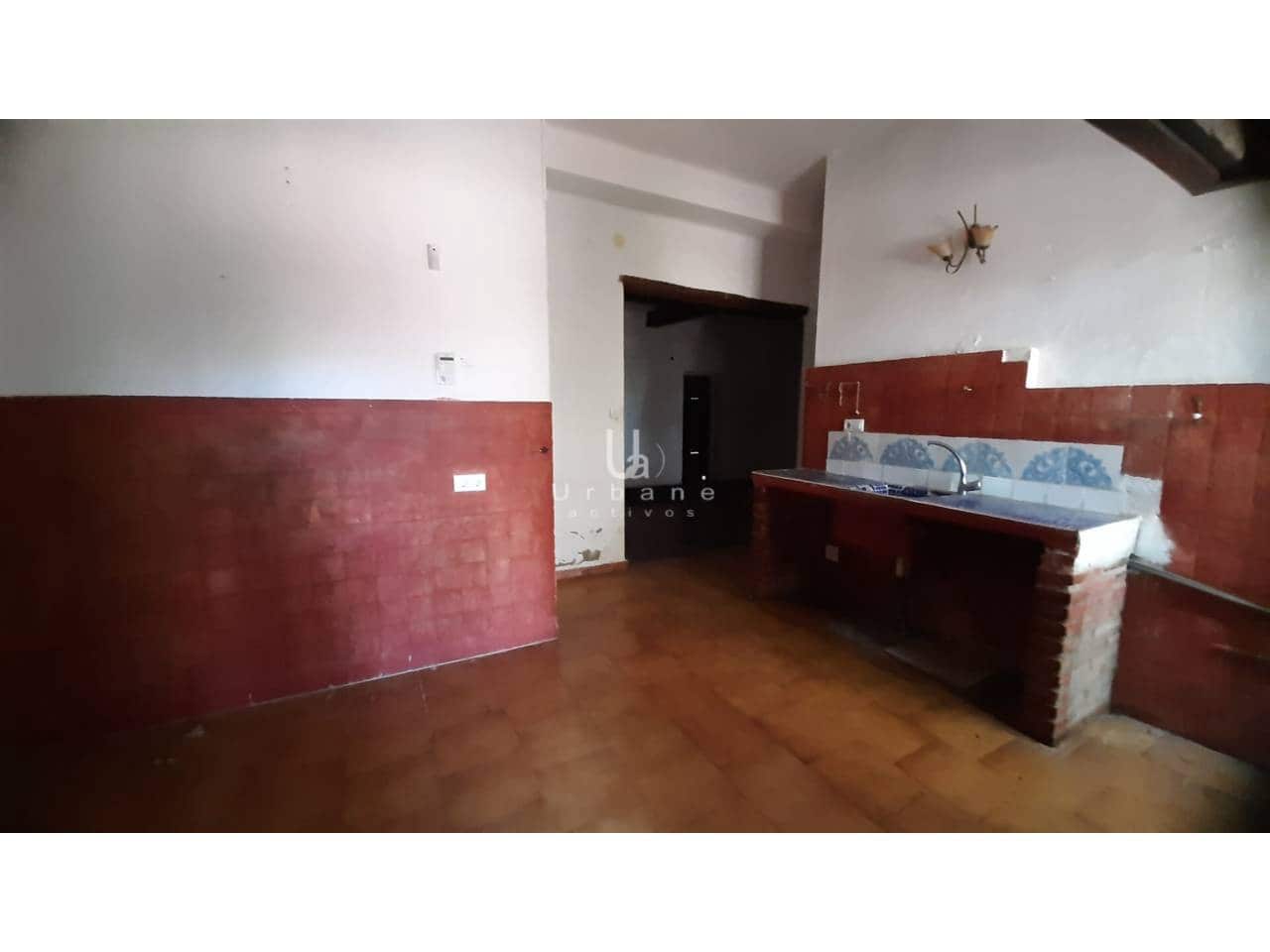 12 Zimmer Villa zu verkaufen in Denia mit Pool - 817.000 € (Ref: 9751542)