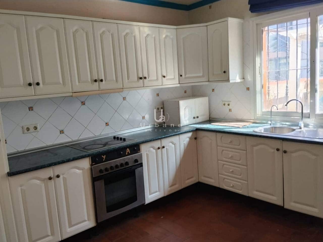 3 sypialnia Dom szeregowy na sprzedaż w Torrevieja z basenem - 112 900 € (Ref: 9772628)