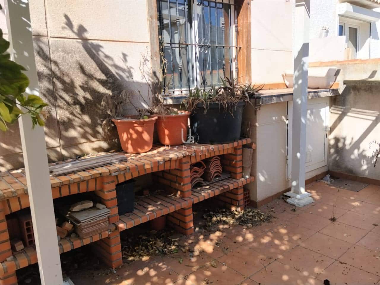 3 sypialnia Dom szeregowy na sprzedaż w Torrevieja z basenem - 112 900 € (Ref: 9772628)