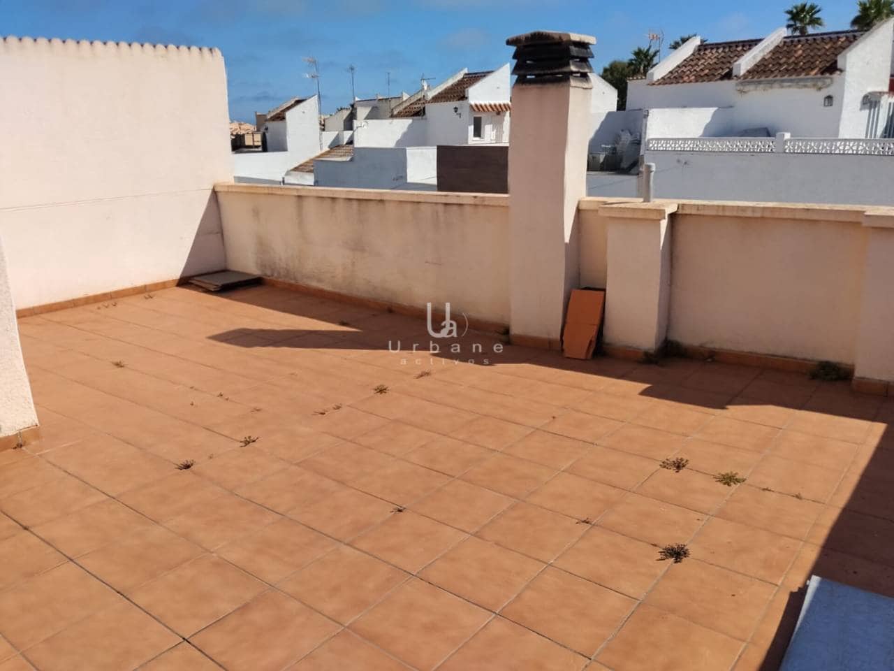 3 sypialnia Dom szeregowy na sprzedaż w Torrevieja z basenem - 112 900 € (Ref: 9772628)