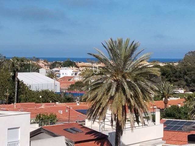 3 sypialnia Dom szeregowy na sprzedaż w Torrevieja z basenem - 112 900 € (Ref: 9772628)