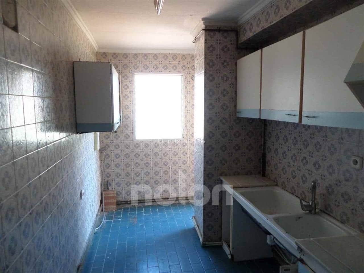 3 slaapkamer Flat te koop in La Pobla de Farnals met zwembad - € 239.500 (Ref: 9790071)