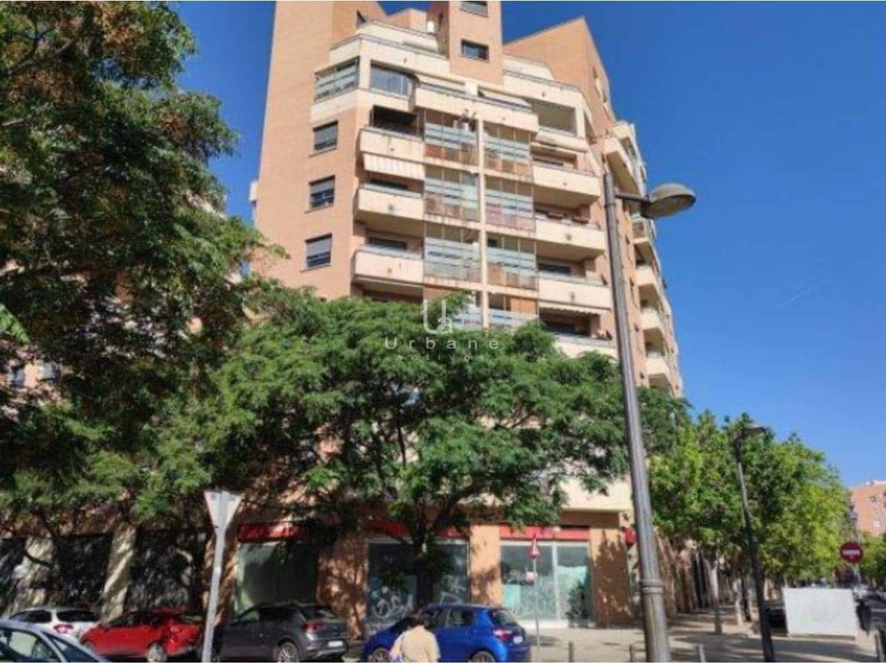 Commercial for sale in Valencia city - € 579,500 (Ref: 9790074)