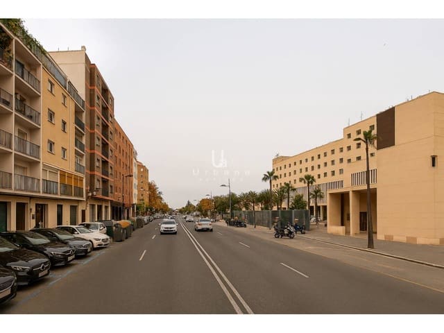 Commercieel te koop in Valencia stad - € 542.500 (Ref: 9790075)