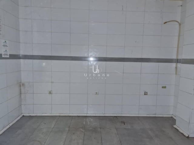 Kommersiell till salu i Carcaixent - 55 000 € (Ref: 9793918)