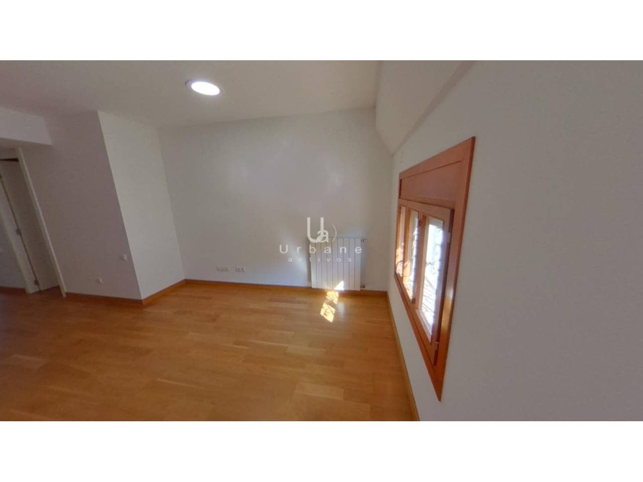 2 quarto Penthouse para venda em Valencia cidade com garagem - 726 000 € (Ref: 9798497)