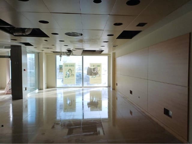 Kommersiell til salgs i El Puerto, Dénia - € 490 500 (Ref: 9798498)