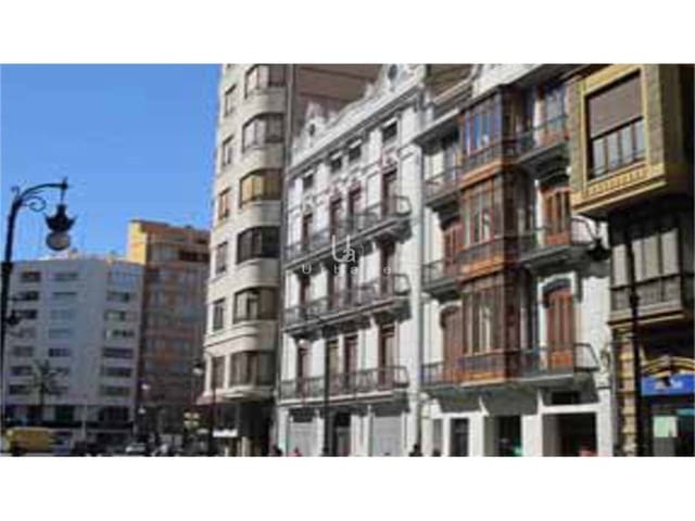 Garage for sale in Valencia city - € 40,000 (Ref: 9803974)