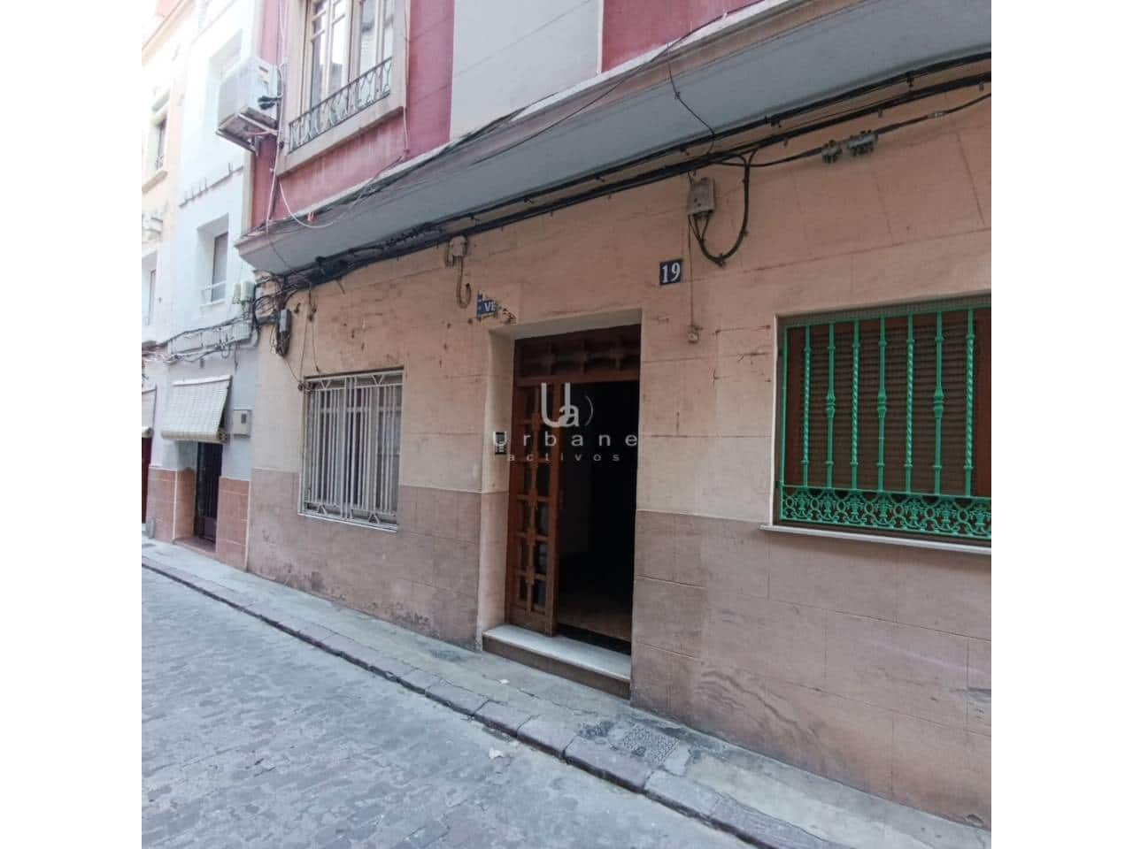3 bedroom Flat for sale in Alzira - € 79,000 (Ref: 9803975)
