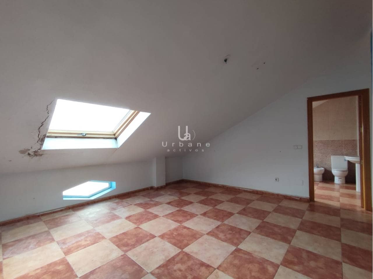 4 sovrum Lägenhet till salu i Murcia stad - 185 000 € (Ref: 9815420)