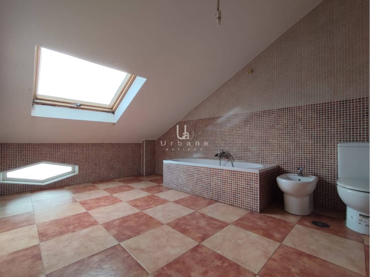 4 sovrum Lägenhet till salu i Murcia stad - 185 000 € (Ref: 9815420)