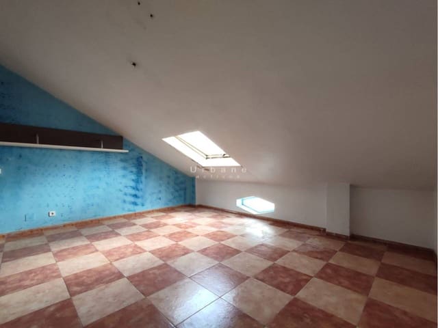 4 sovrum Lägenhet till salu i Barrio del Progreso, Murcia stad - 185 000 € (Ref: 9815420)