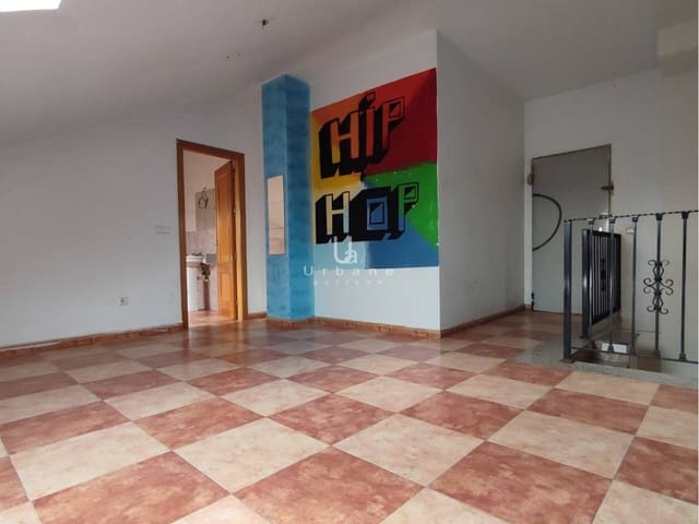 4 sovrum Lägenhet till salu i Barrio del Progreso, Murcia stad - 185 000 € (Ref: 9815420)