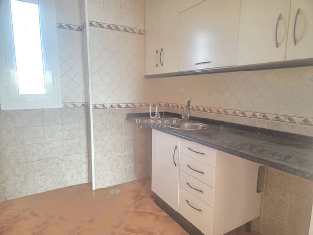 2 sypialnia Apartament na sprzedaż w La Manga Club, Kartagena z basenem garażem - 185 000 € (Ref: 9816851)