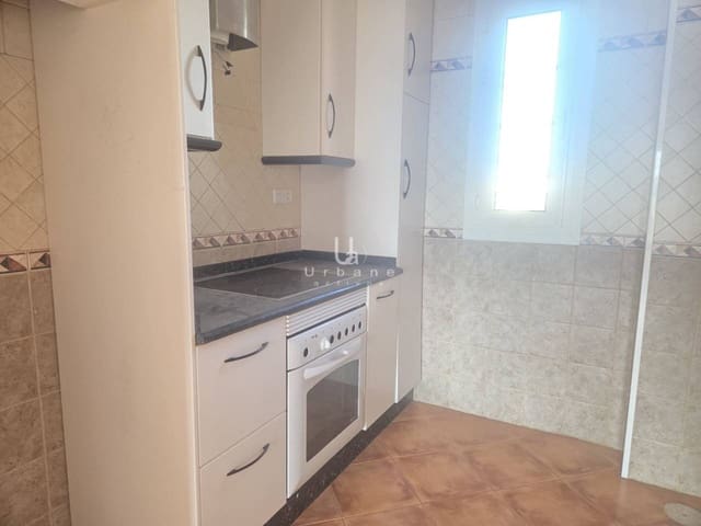 2 sypialnia Apartament na sprzedaż w La Manga Club, Kartagena z basenem garażem - 185 000 € (Ref: 9816851)